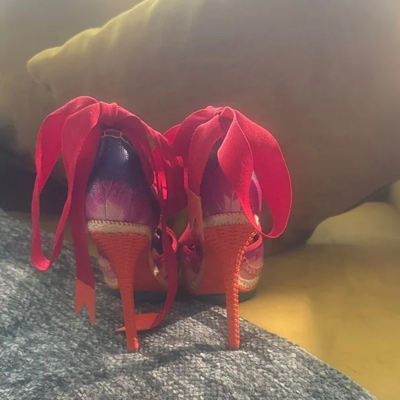 Dior X John Galliano - Spring 2011 Tahiti Dream Platform Pumps - Picture 6 of 8